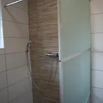 Inn And Bis Trnovska Vas