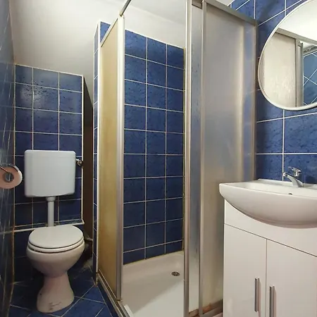 And Bis 3* Trnovska Vas