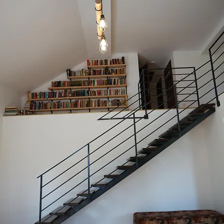 And Bis Inn Trnovska Vas