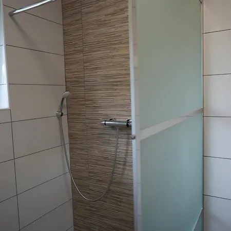 Värdshus And Bis Trnovska Vas