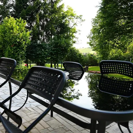 And Bis Мини-отель Trnovska Vas