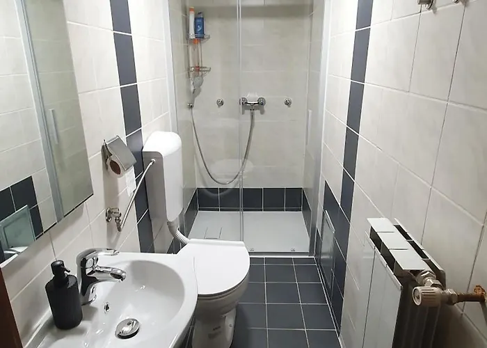 And Bis بيت ريفي Trnovska Vas