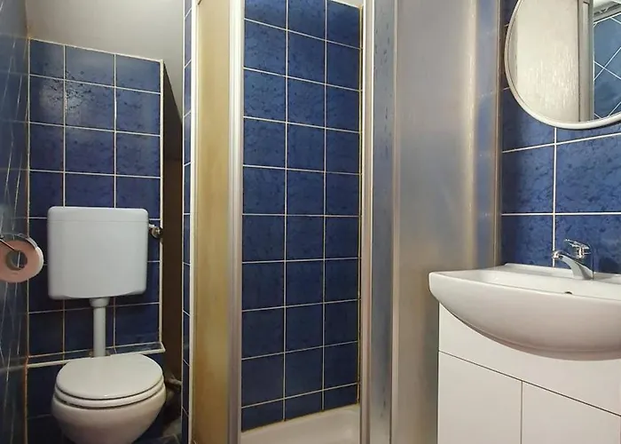 And Bis 3* Trnovska Vas