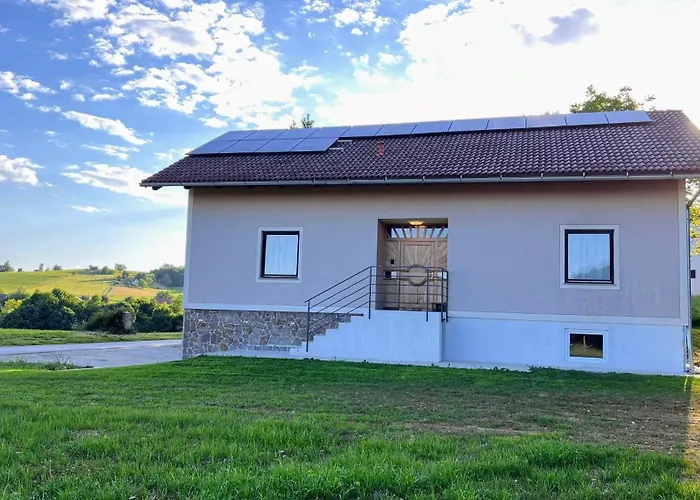 بيت ريفي And Bis Trnovska Vas